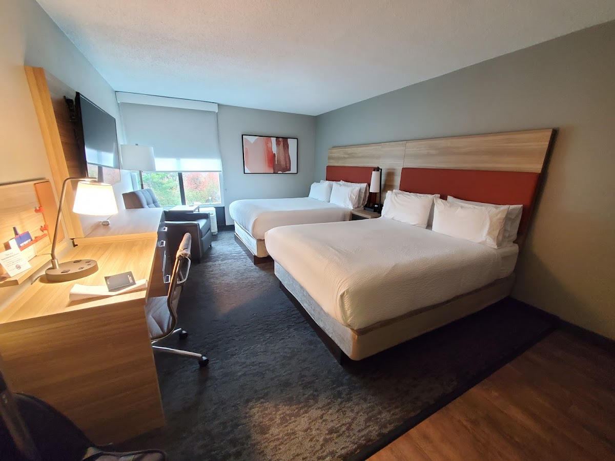 Holiday Inn Roanoke Airport-Conference Ctr, an IHG Hotel photo 2