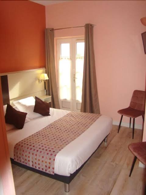 Room 4