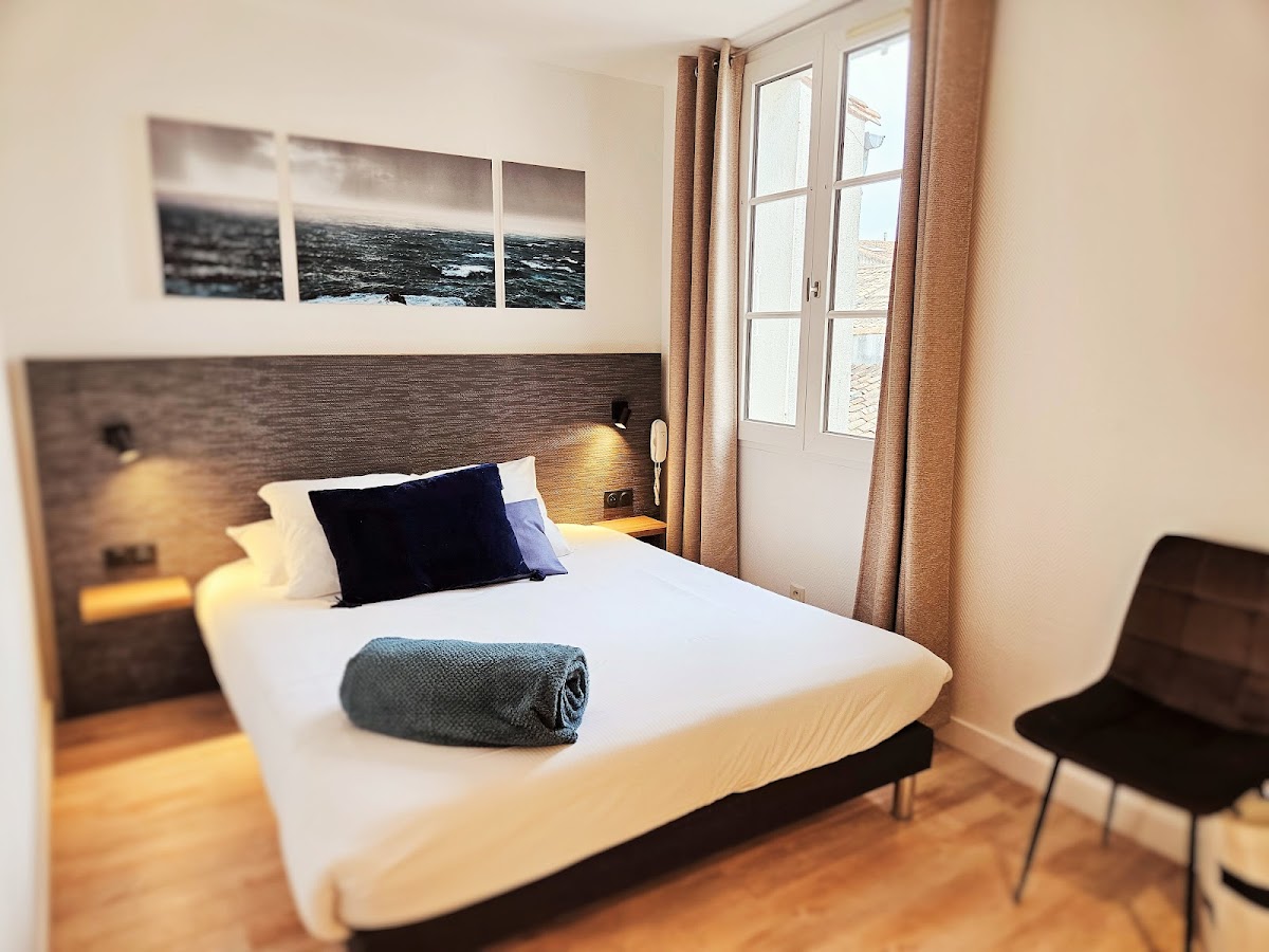 Room 9