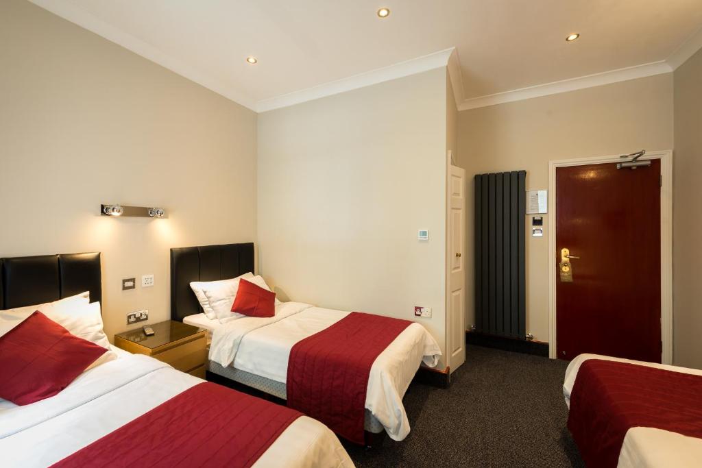 Adria Hotel photo 2