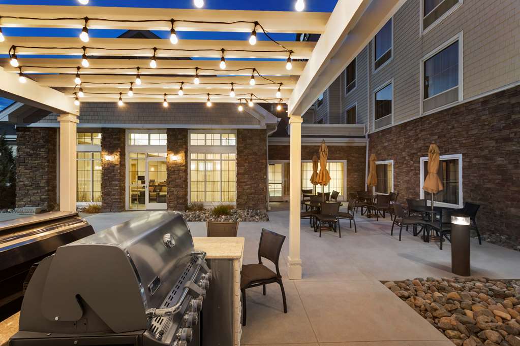 Homewood Suites by Hilton Fargo photo 3