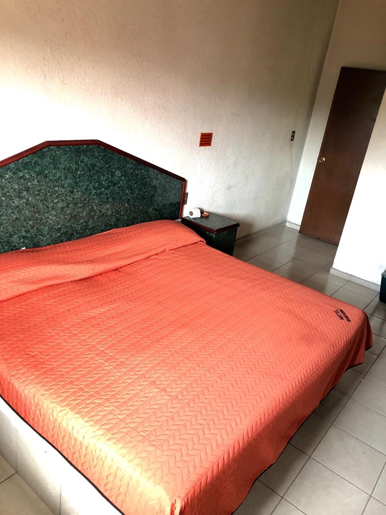 Hotel Mandarina