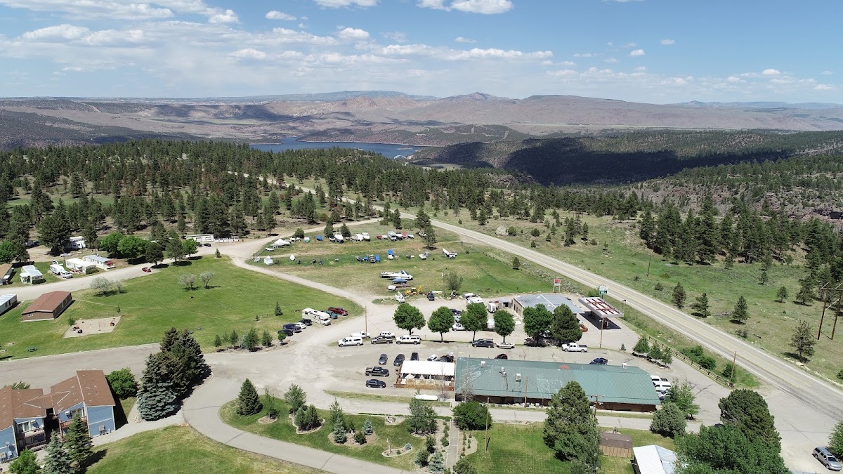 Flaming Gorge Resort photo 3