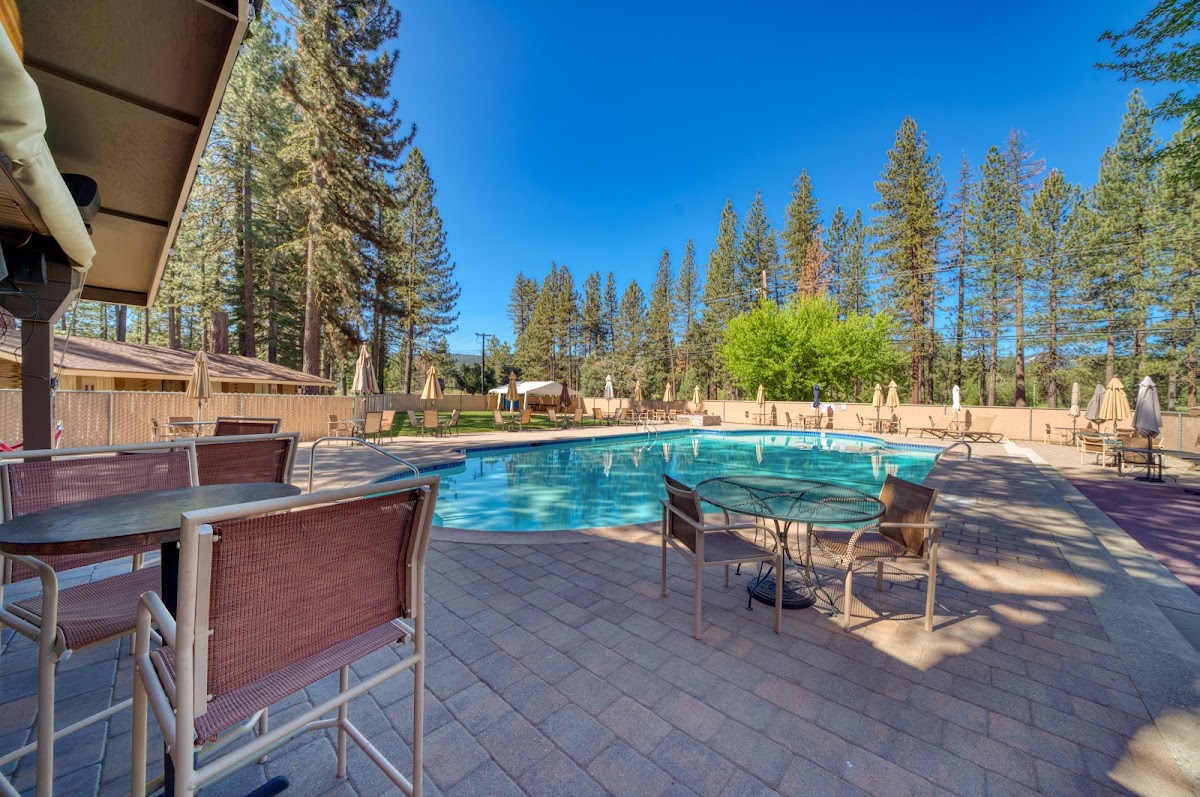 River Pines Resort photo 3