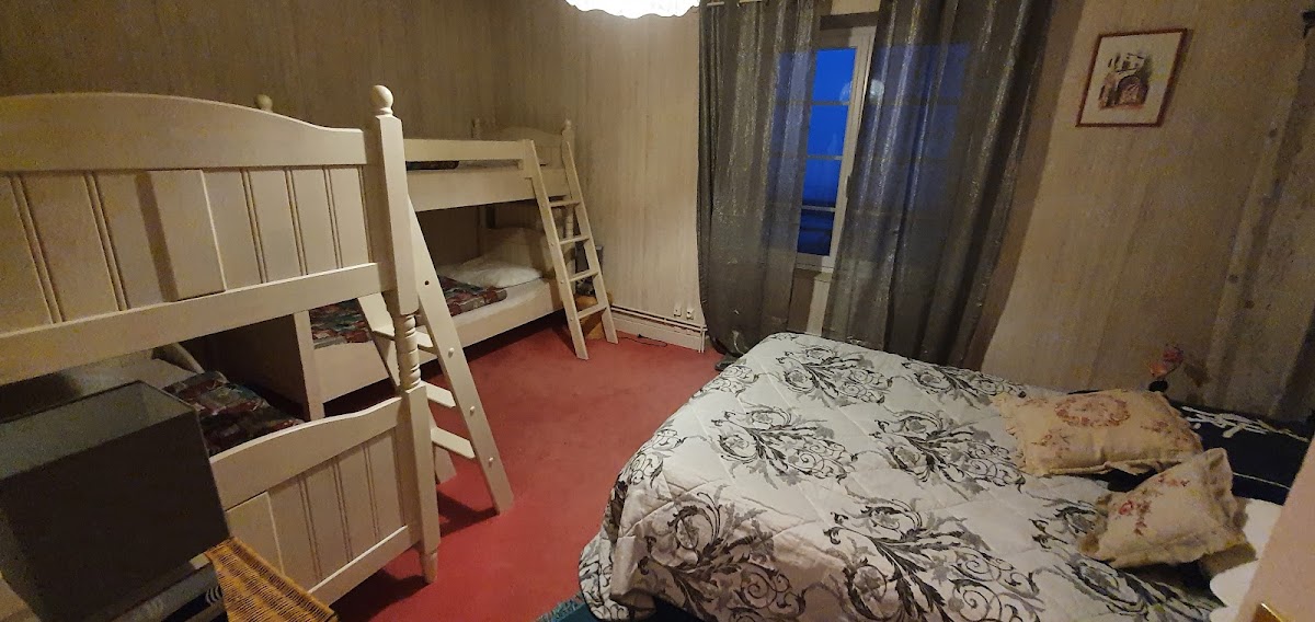 Room 3