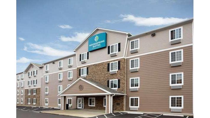 WoodSpring Suites Columbus North I-270
