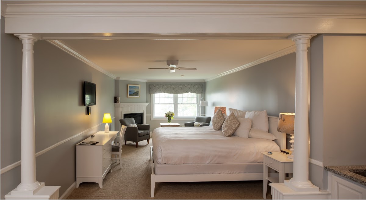 The Inn at Ocean's Edge photo 2
