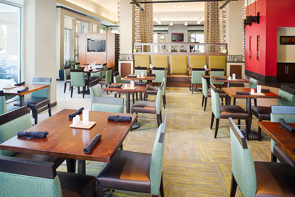 Hilton Garden Inn Albany Airport photo 2