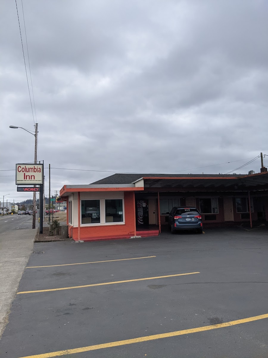 Columbia Inn Shelter photo 3