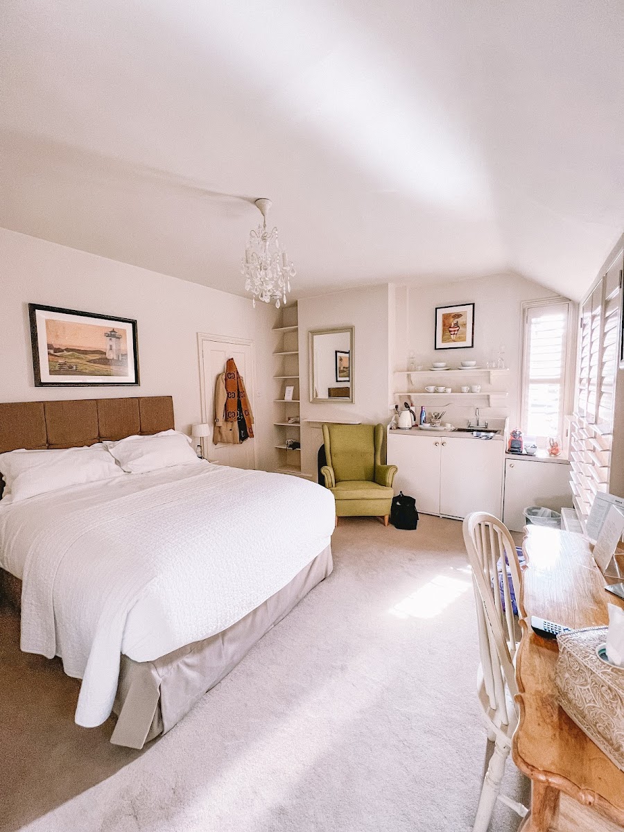 April House Weybridge Boutique Guesthouse photo 2