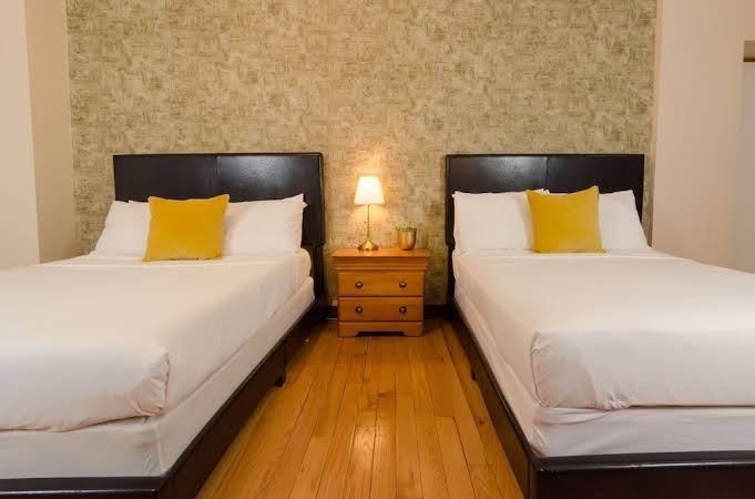 Hotel Dorion - Montreal photo 2