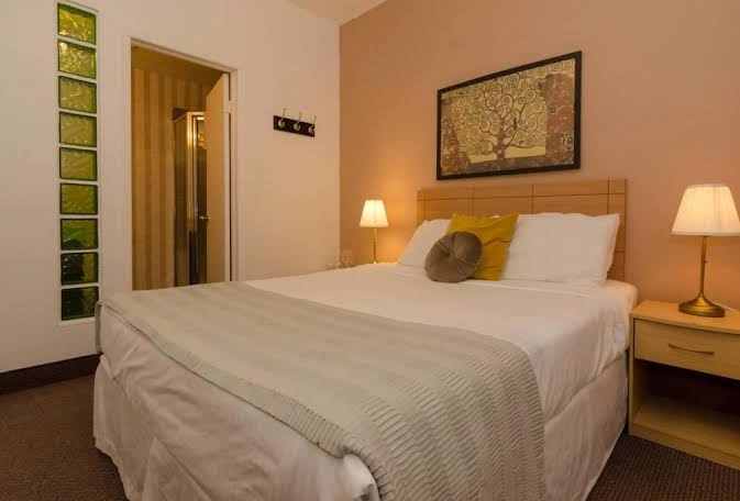Hotel Dorion - Montreal photo 3