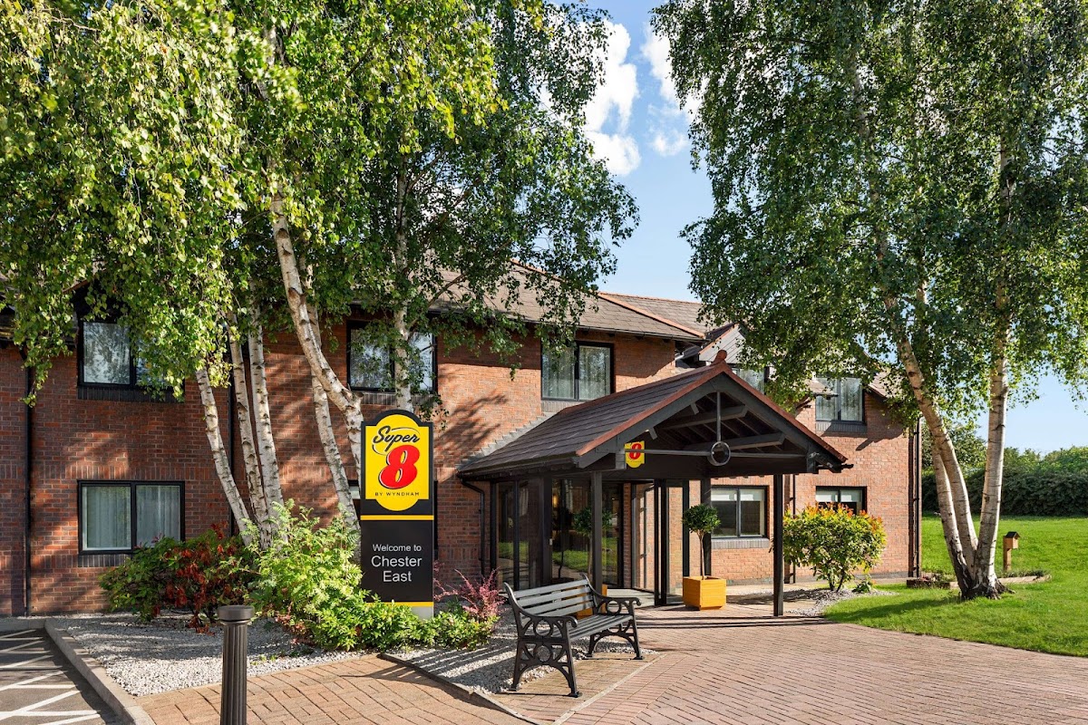 Super 8 by Wyndham Chester East