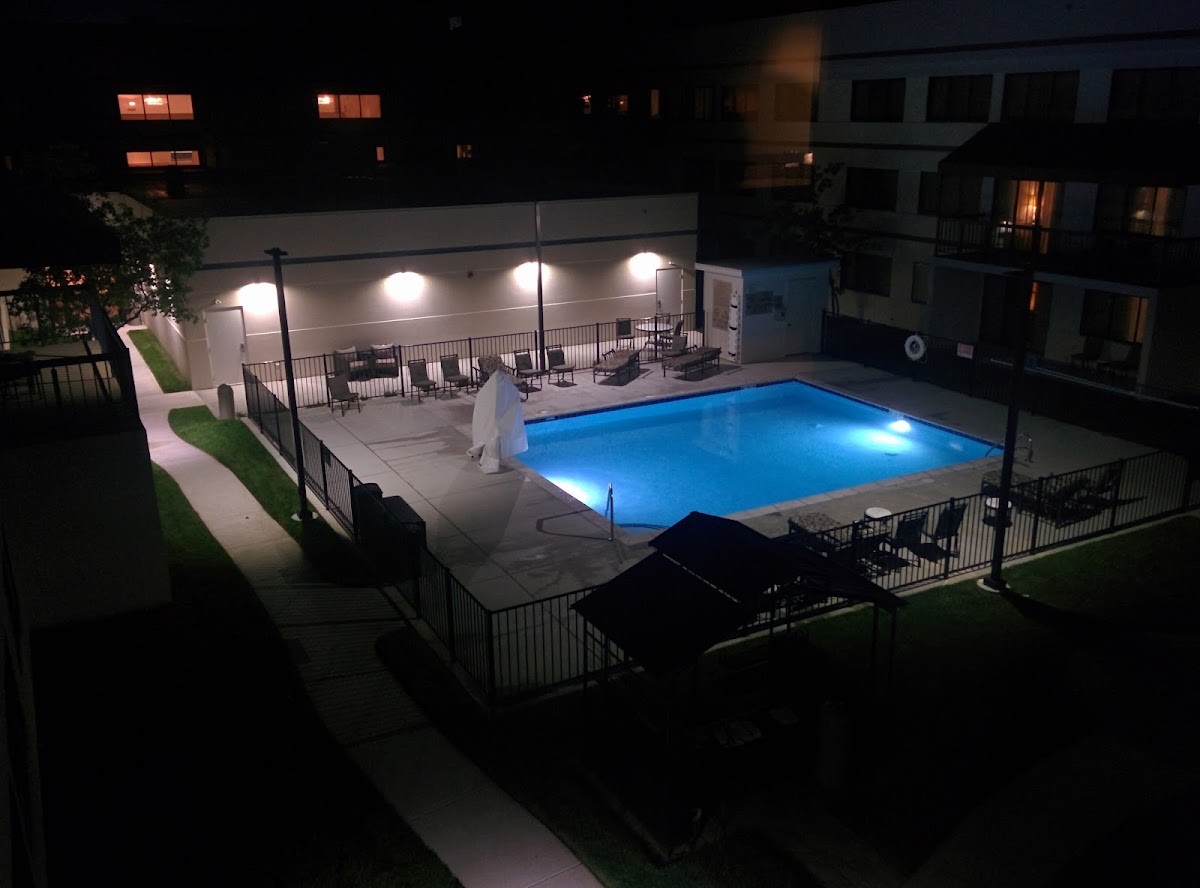 DoubleTree Suites by Hilton Hotel Dayton - Miamisburg photo 3