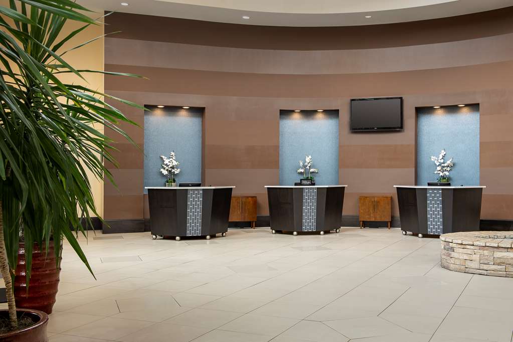 Embassy Suites by Hilton Birmingham Hoover photo 2