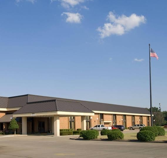 Mustang Inn & Suites photo 3
