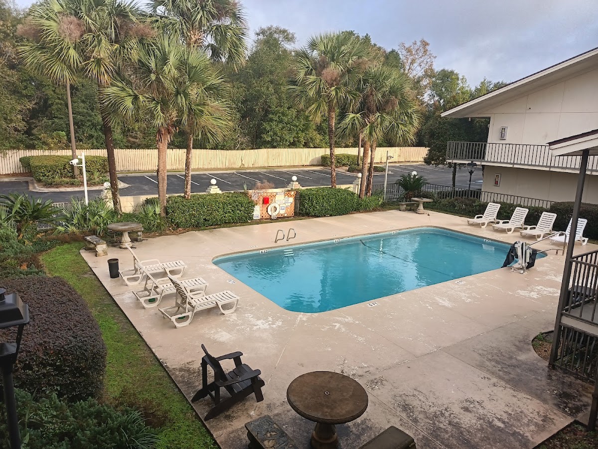 Days Inn by Wyndham Lake Park/Valdosta photo 3