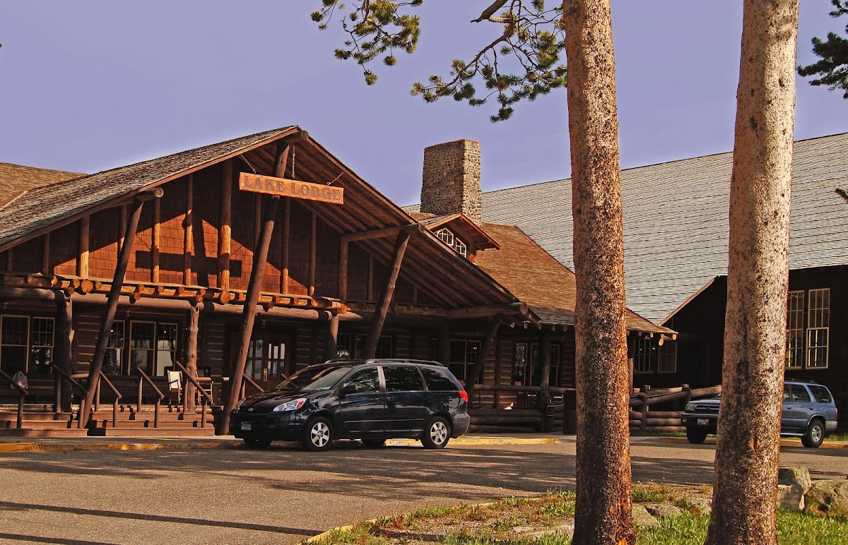 Lake Lodge Cabins
