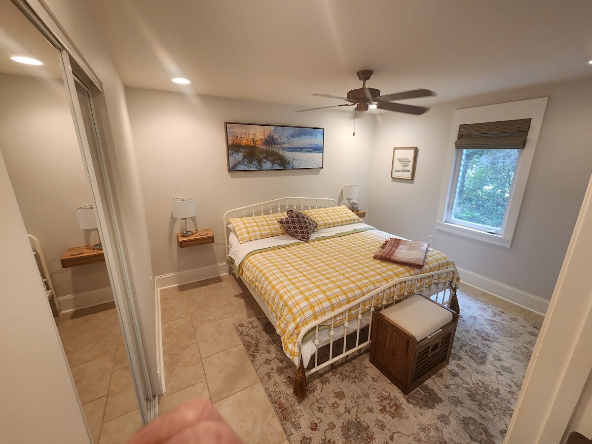Magnolia Court Suites photo 2