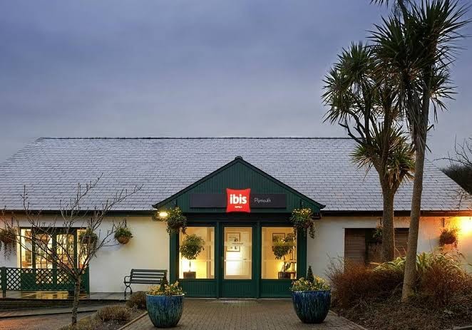ibis Plymouth photo 3