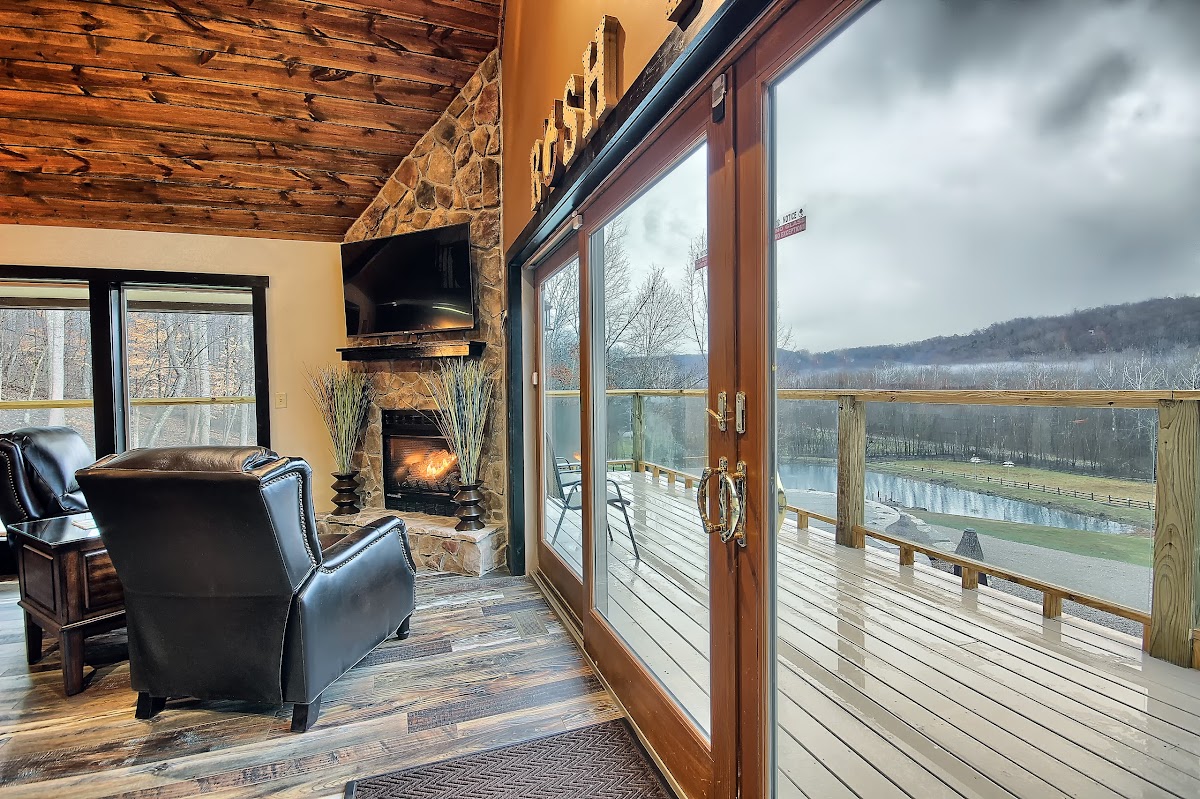 Rush Resort Luxury Lodging