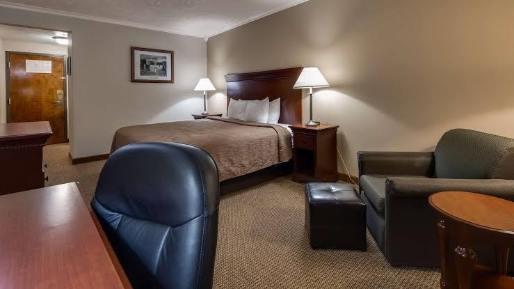 Best Western Plus Ahtanum Inn photo 3