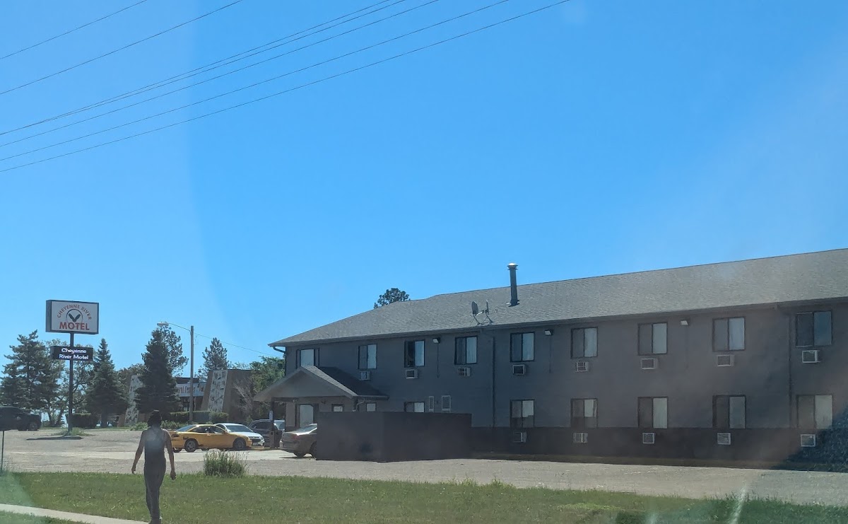 Cheyenne River Motel