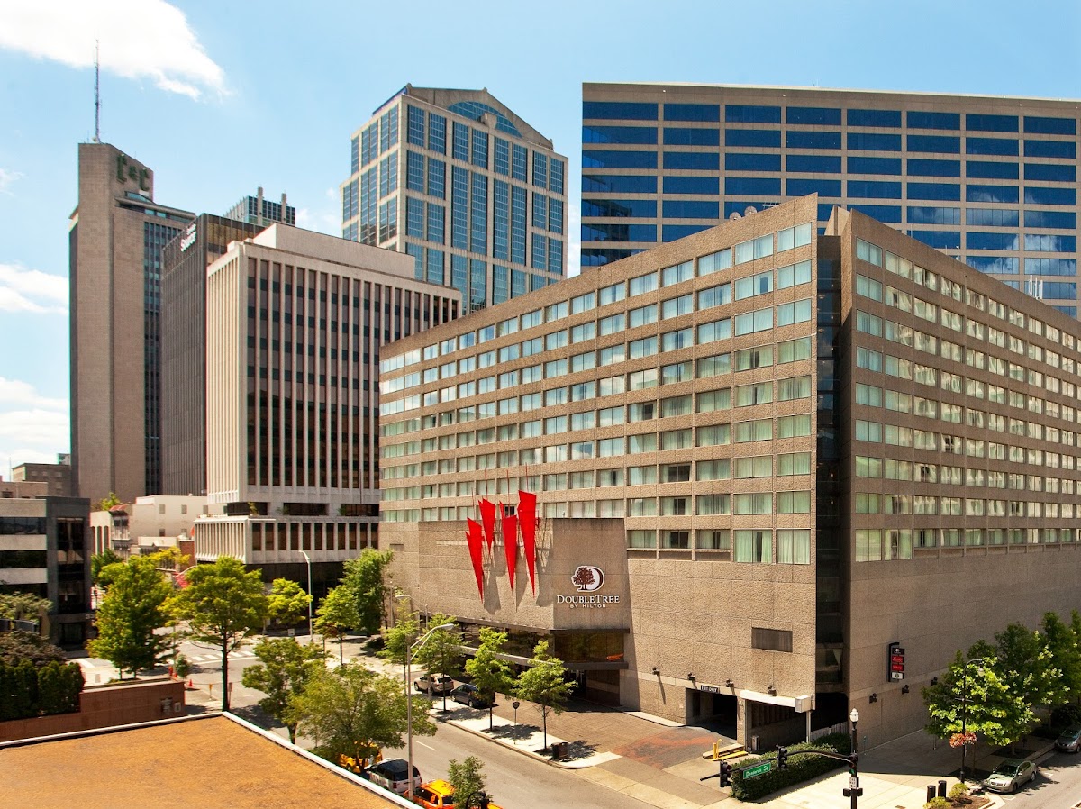DoubleTree by Hilton Hotel Nashville Downtown photo 2
