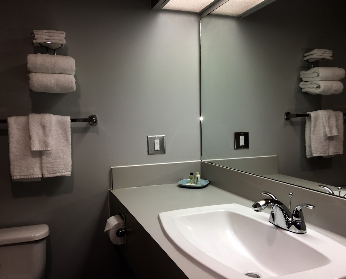Home Away Inn photo 3