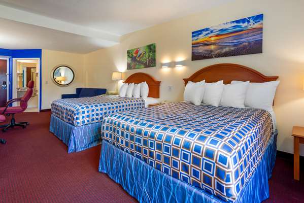 Rodeway Inn & Suites New Paltz - Hudson Valley photo 2