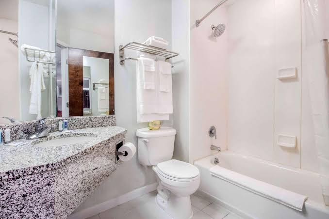 Rodeway Inn & Suites New Paltz - Hudson Valley photo 3
