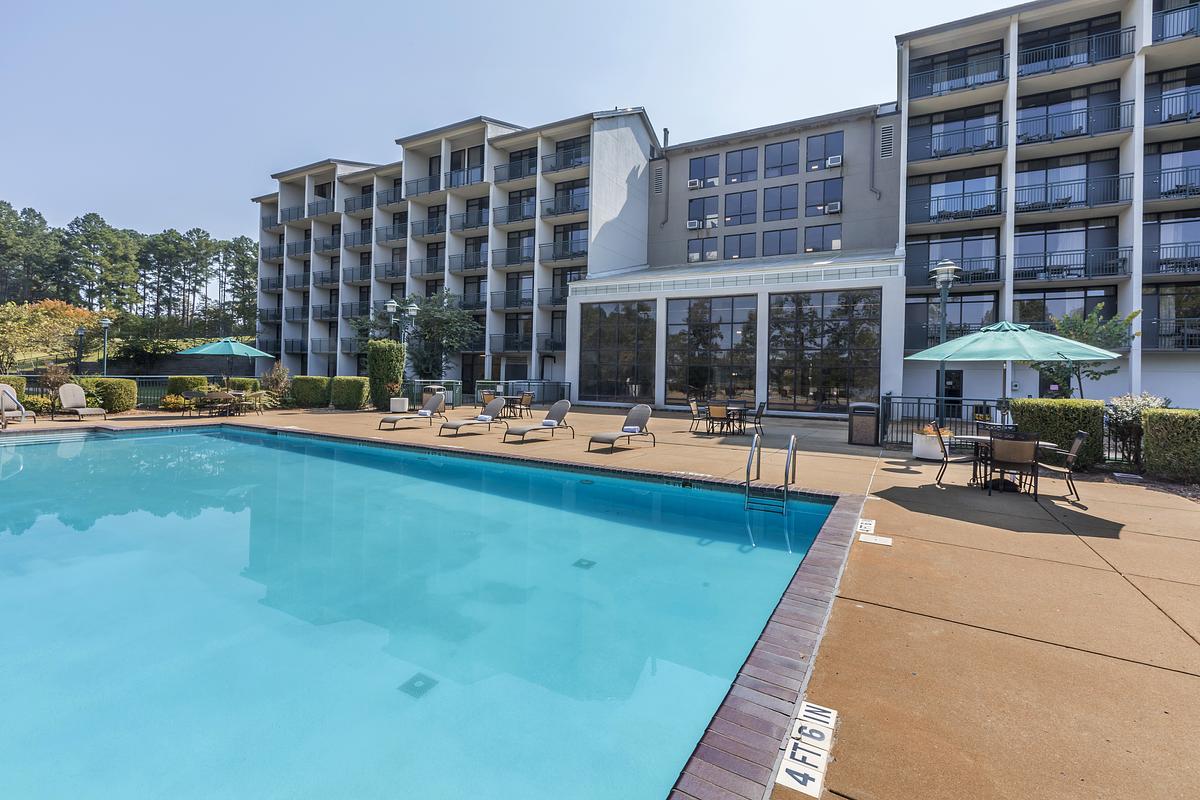 The Lodge at Pickwick Landing