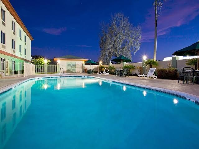 Holiday Inn Express & Suites Live Oak by IHG photo 3