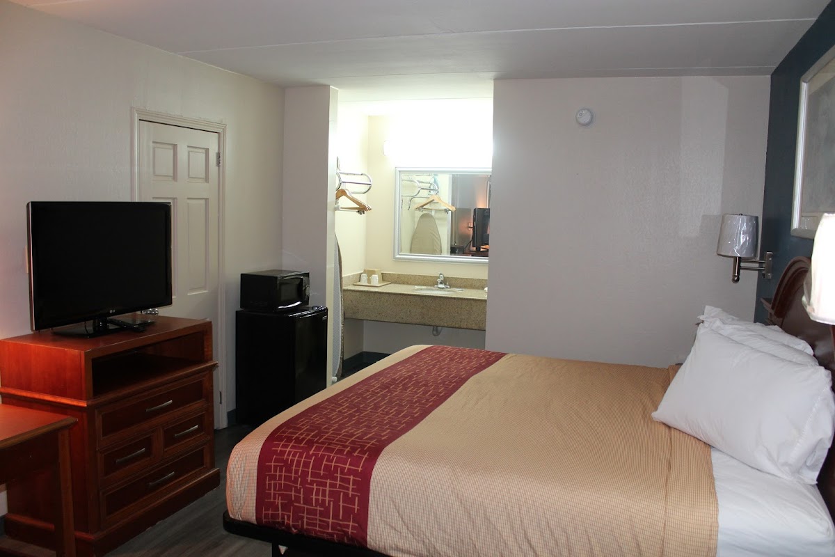 Americas Best Value Inn Tuscaloosa photo 3