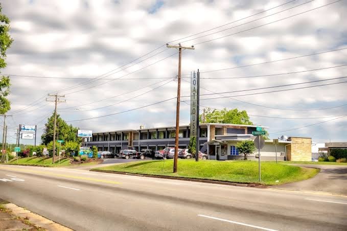Riverside Inn and Suites Hopewell