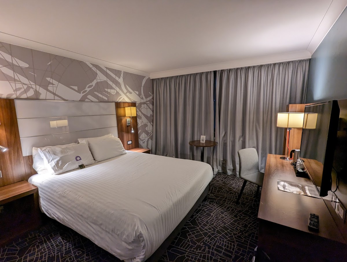 Mercure Telford Centre Hotel photo 2