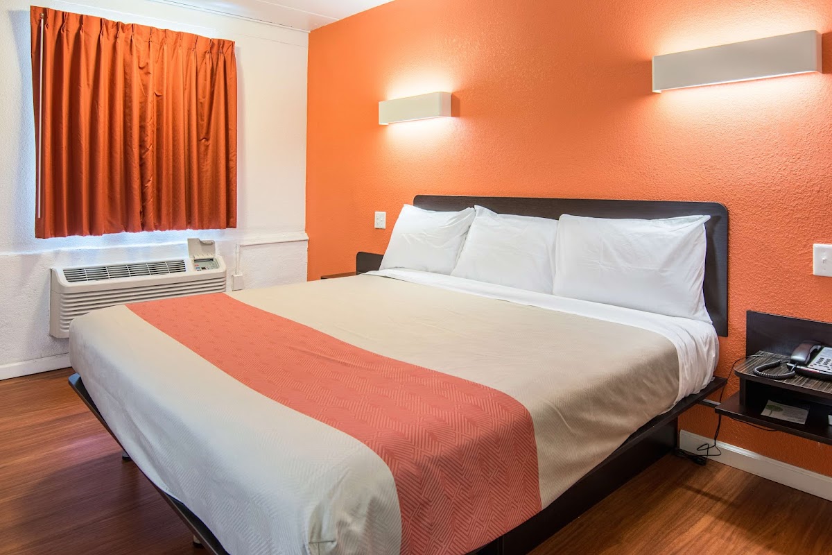 Motel 6 Glassboro, NJ - Rowan University photo 2