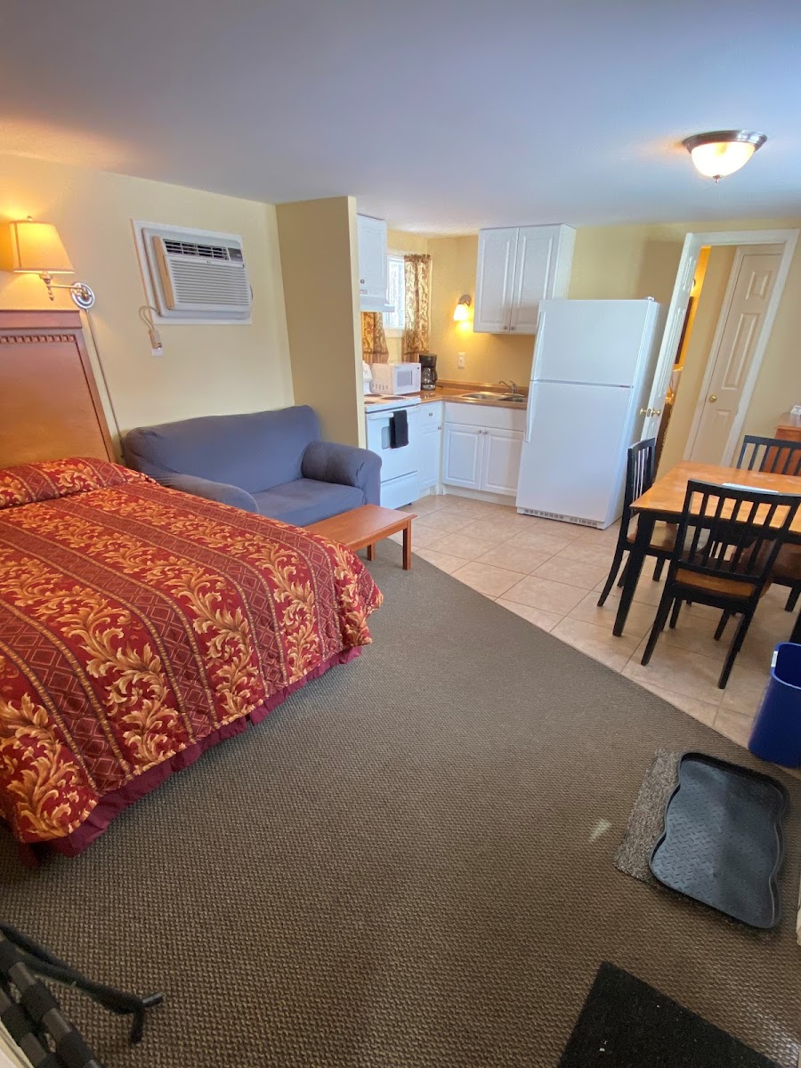 North Colony Motel & Cottages photo 3