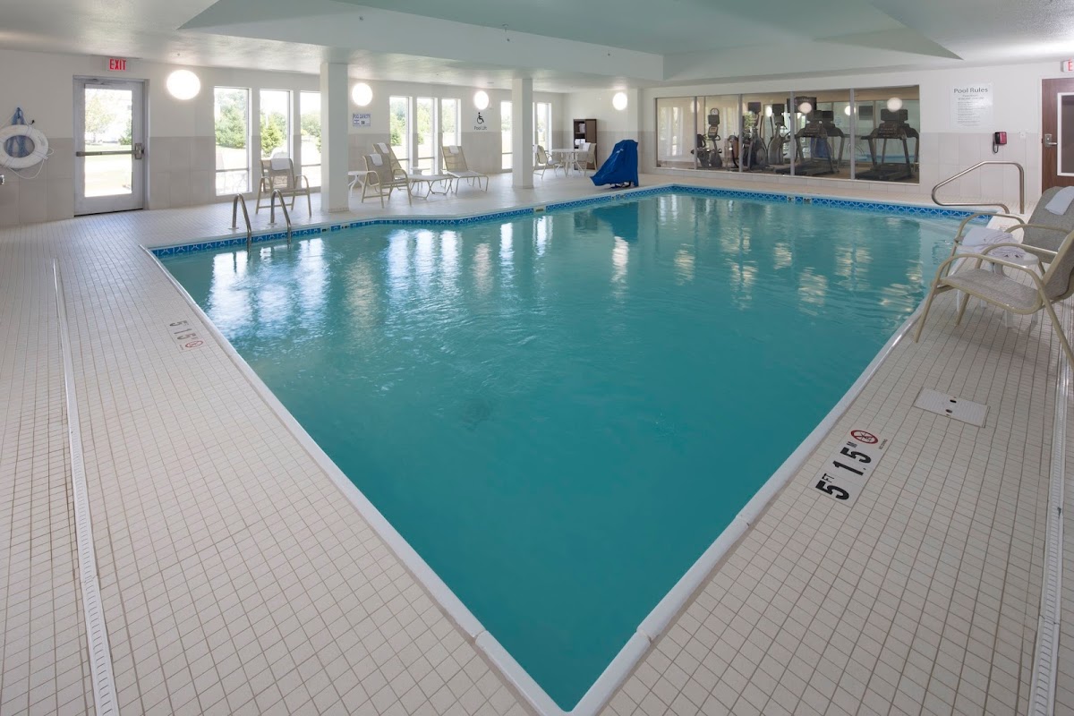 Holiday Inn Express & Suites Rochester Hills - Detroit Area by IHG photo 3