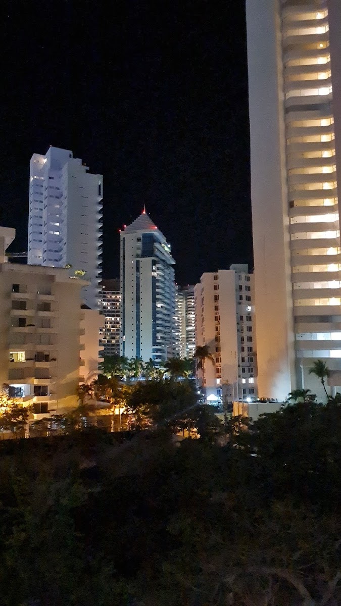 Acapulco Hotel y suites mediterrane photo 2