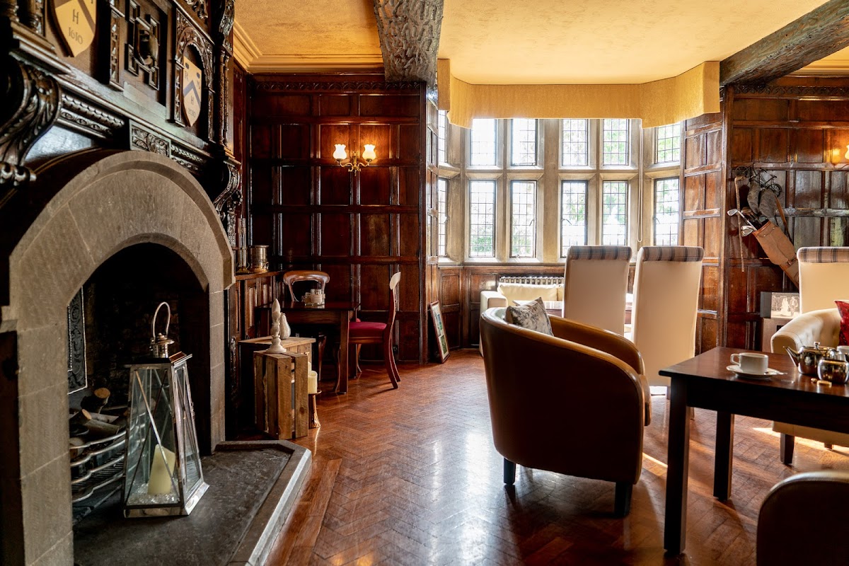 Rogerthorpe Manor Hotel photo 2