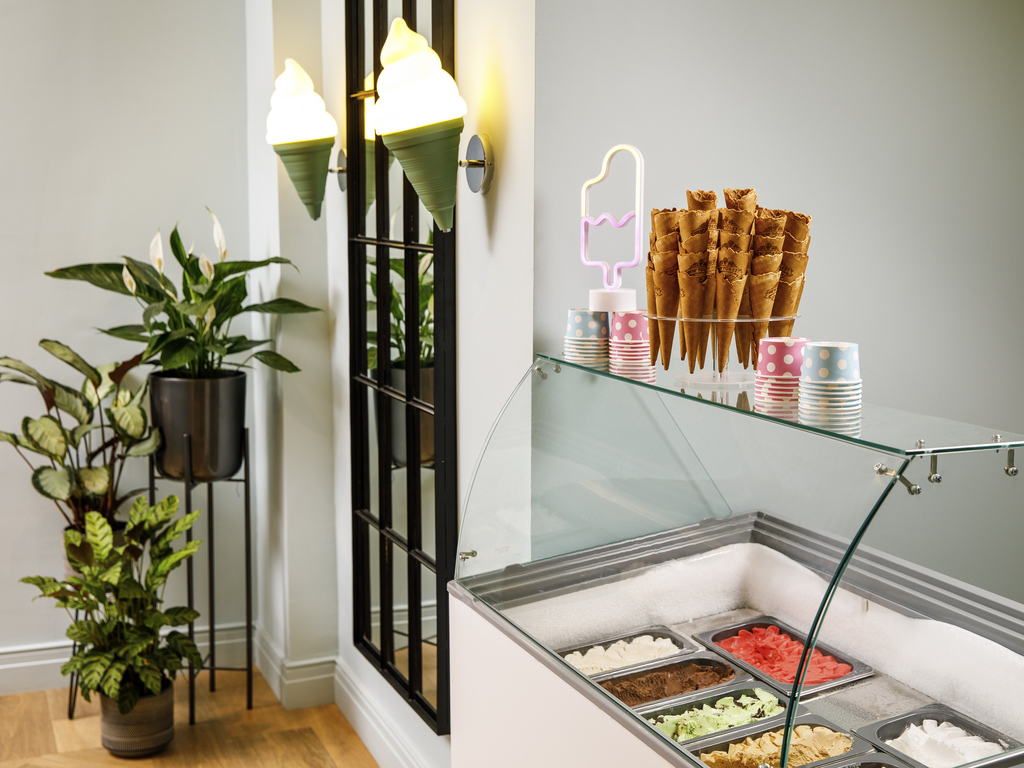 ibis Styles Bournemouth photo 2