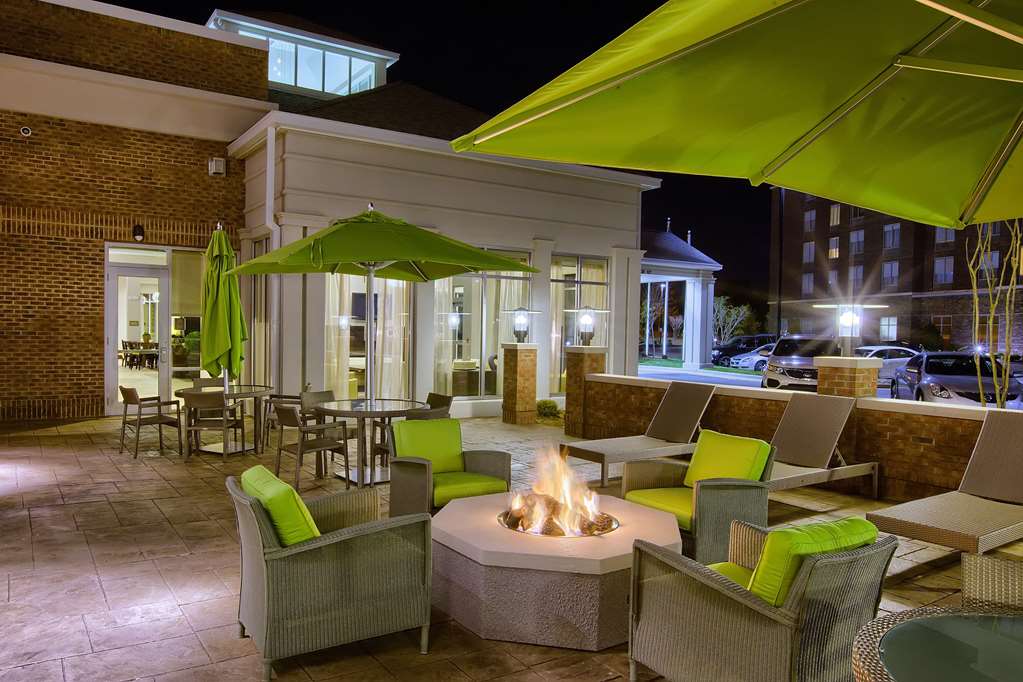 Hilton Garden Inn Raleigh-Cary photo 2