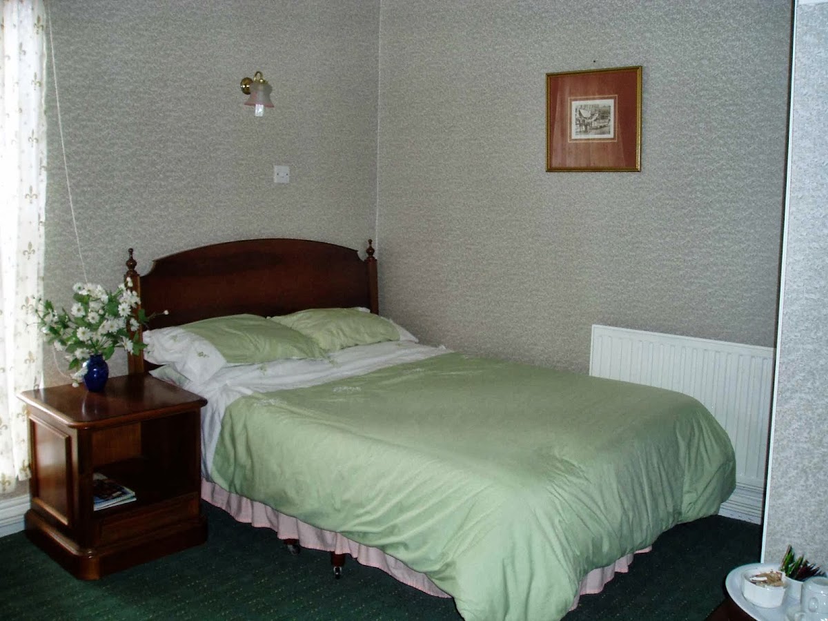 The Rhymney House Hotel photo 2