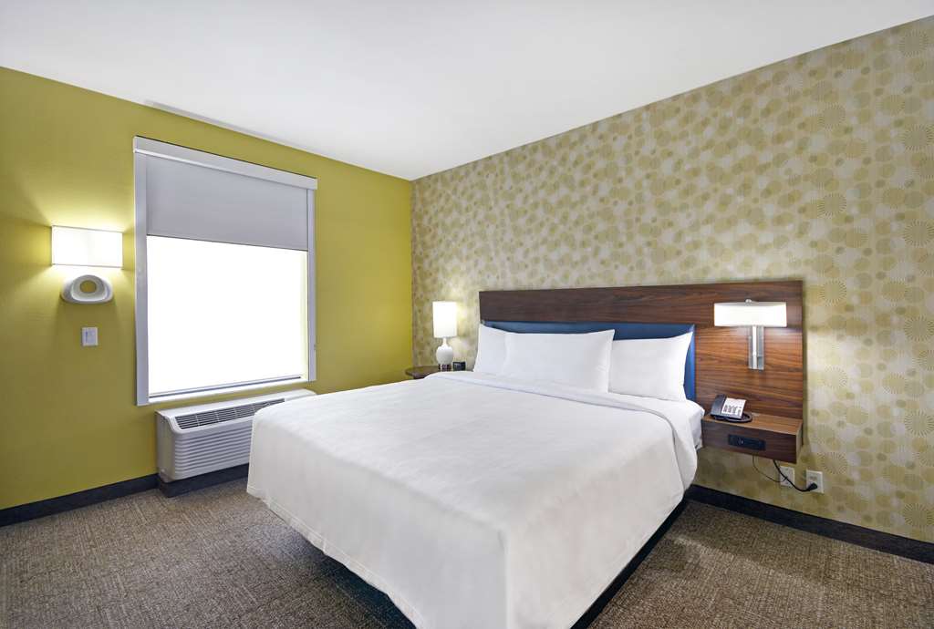 Home2 Suites by Hilton Dallas DeSoto photo 2