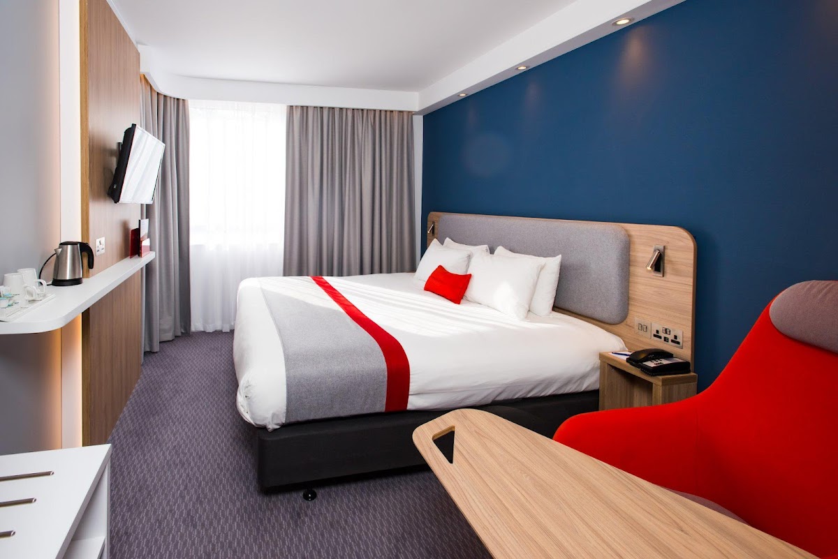 Holiday Inn Express Burton Upon Trent by IHG photo 2