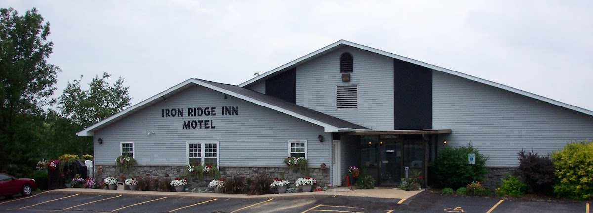 Iron Ridge Inn Motel