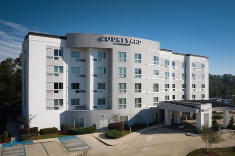 Courtyard by Marriott Hammond