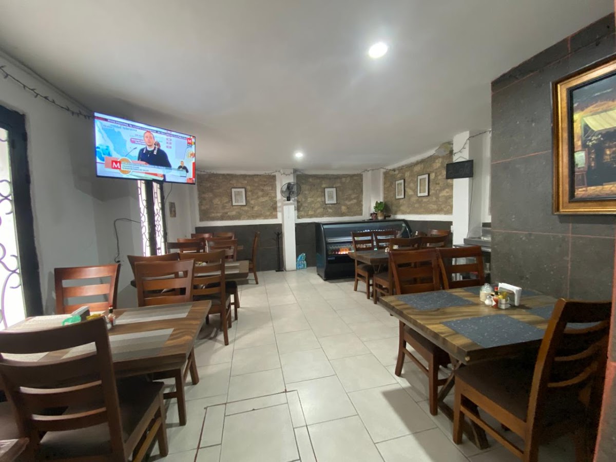 Hotel y Restaurante Casablanca Cerritos photo 3