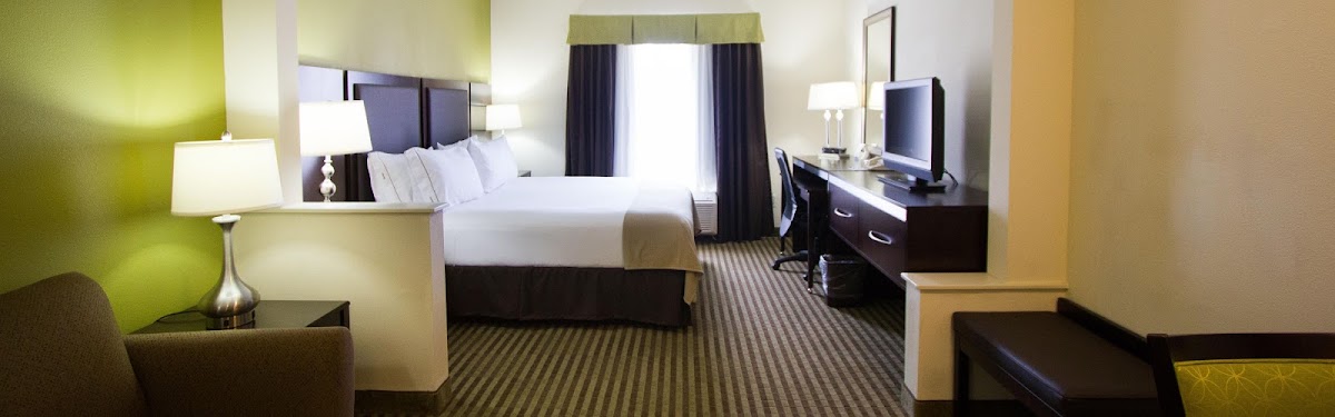 Holiday Inn Express & Suites Nacogdoches by IHG photo 2